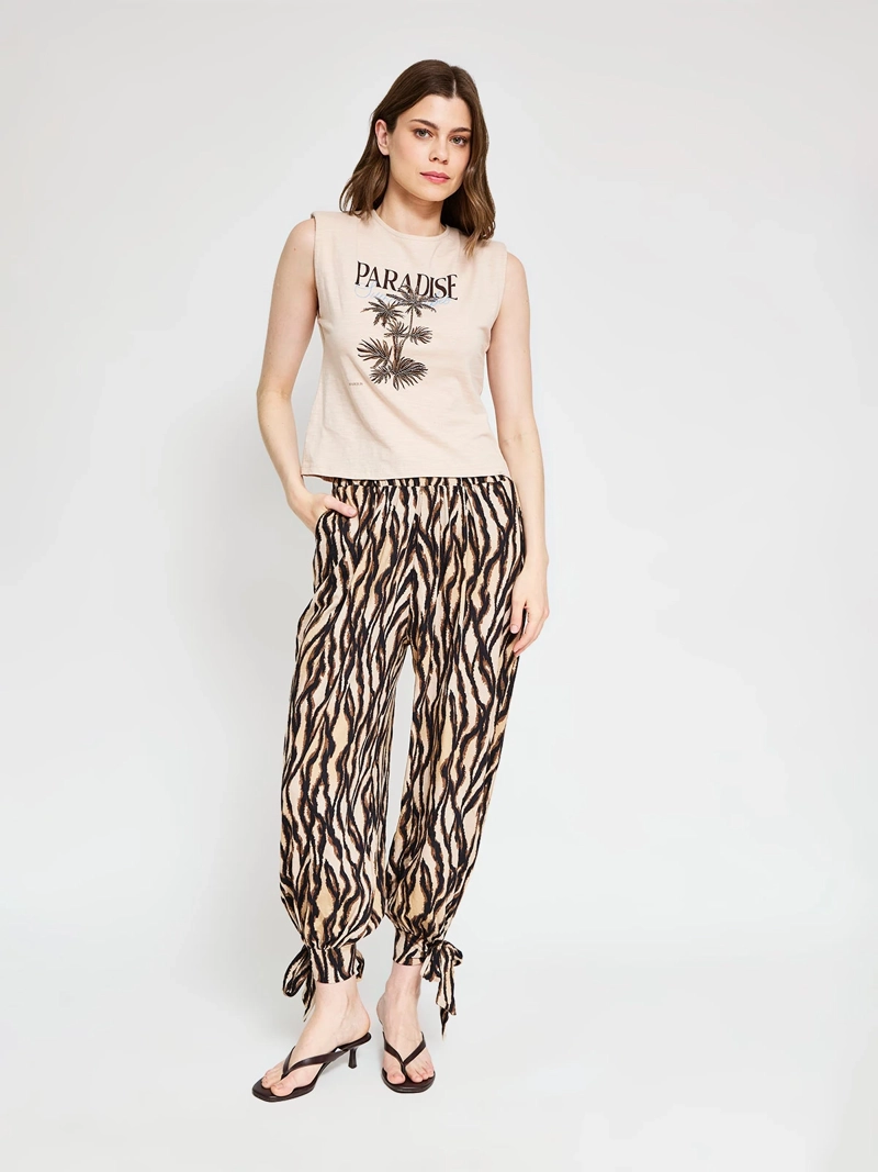 POLERA MUJER MARQUIS ALGODÓN ORGÁNICO ASIMÉTRICA HOMBRERAS - 4