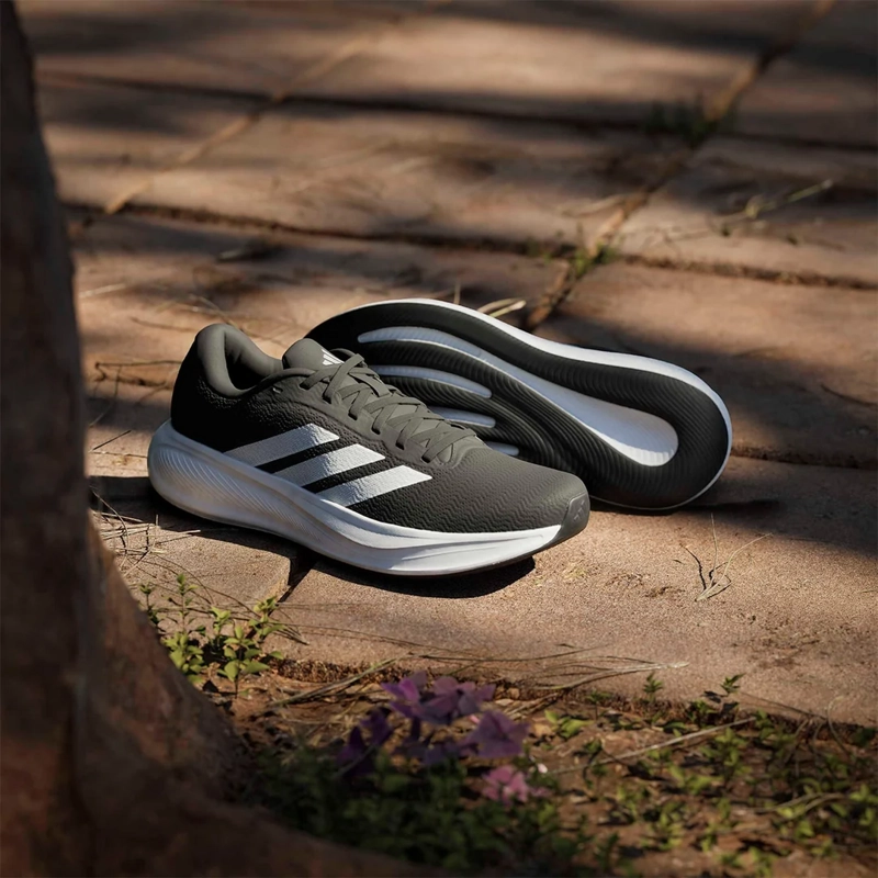 ZAPATILLAS HOMBRE ADIDAS RUNNING NEGRO RESPONSE RUNNER 2 - 11
