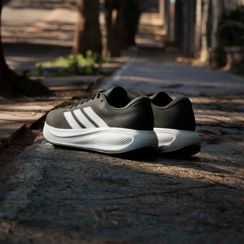 ZAPATILLAS HOMBRE ADIDAS RUNNING NEGRO RESPONSE RUNNER 2 - 10