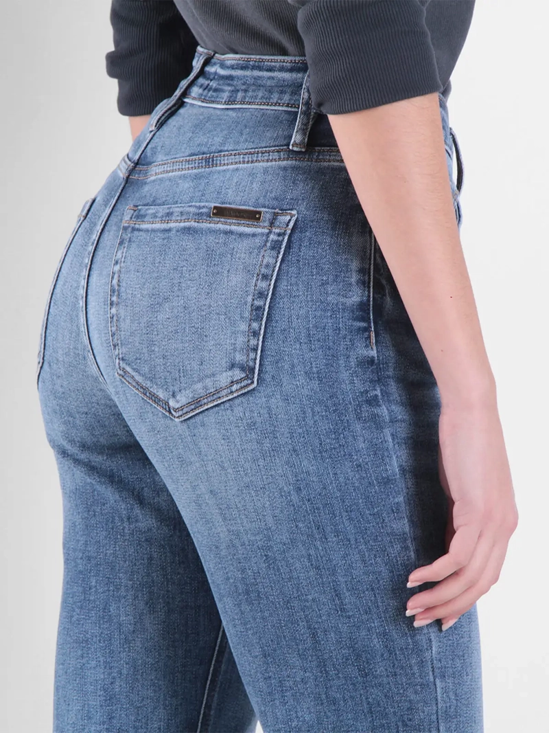 JEANS MUJER WADO'S RECTO TIRO ALTO PRETINA BÁSICA 1 BOTÓN - 4