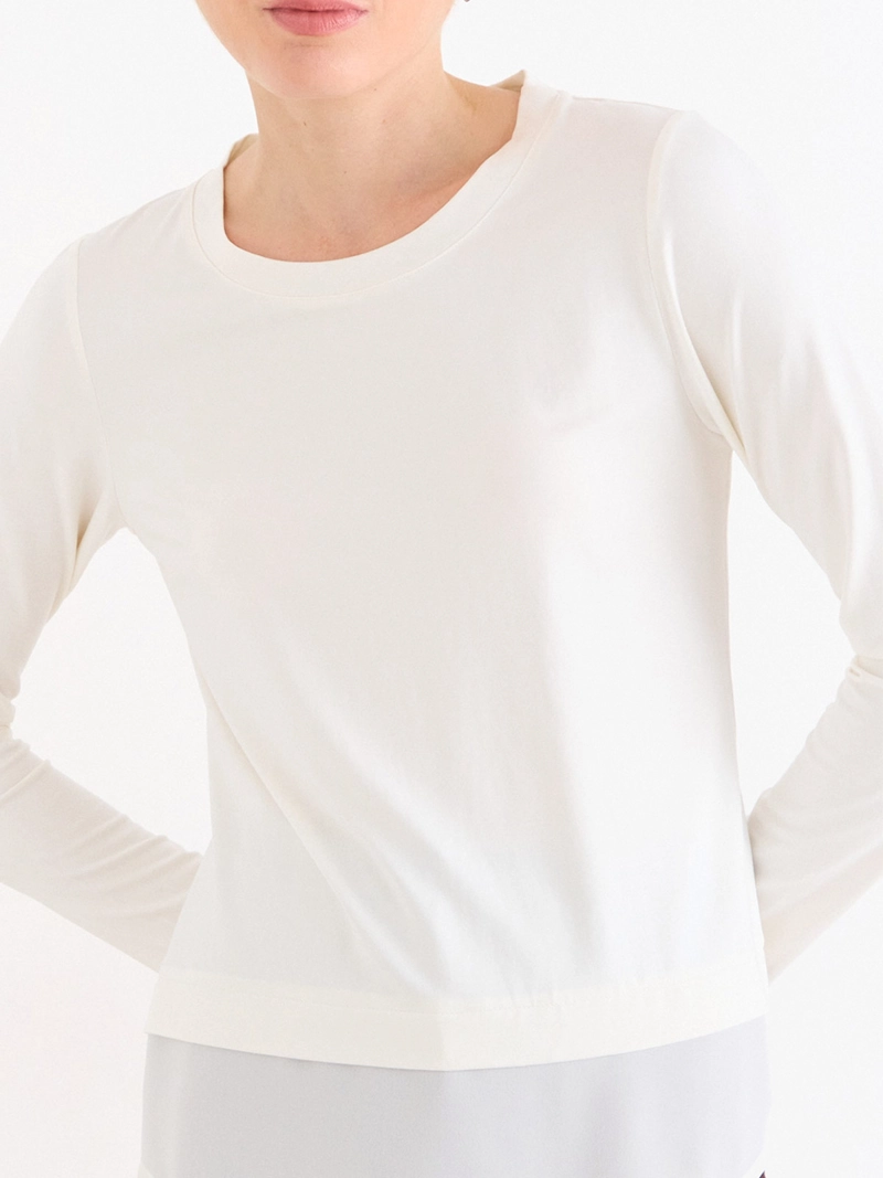 POLERA MUJER ASH MANGA LARGA CON CUELLO REDONDO DISEÑO LISO DOBLE CAPA  - 3