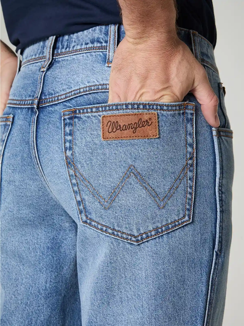 JEANS HOMBRE WRANGLER TEXTAS STRAIGHT FIT - 4