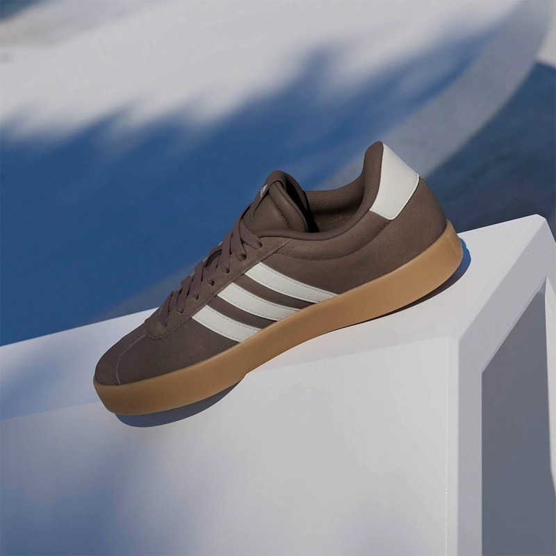 ZAPATILLAS MUJER ADIDAS CASUALES CAFÉ VL COURT 3.0 - 15