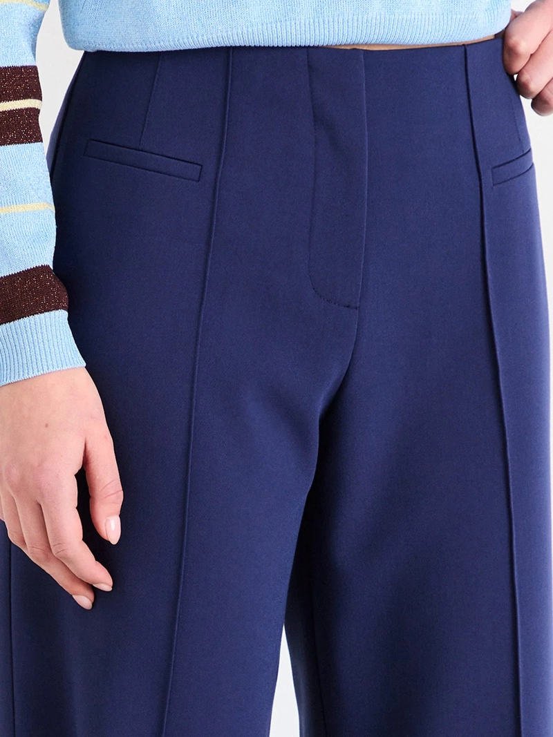PANTALÓN MUJER IO REGULAR FIT LISO - 4