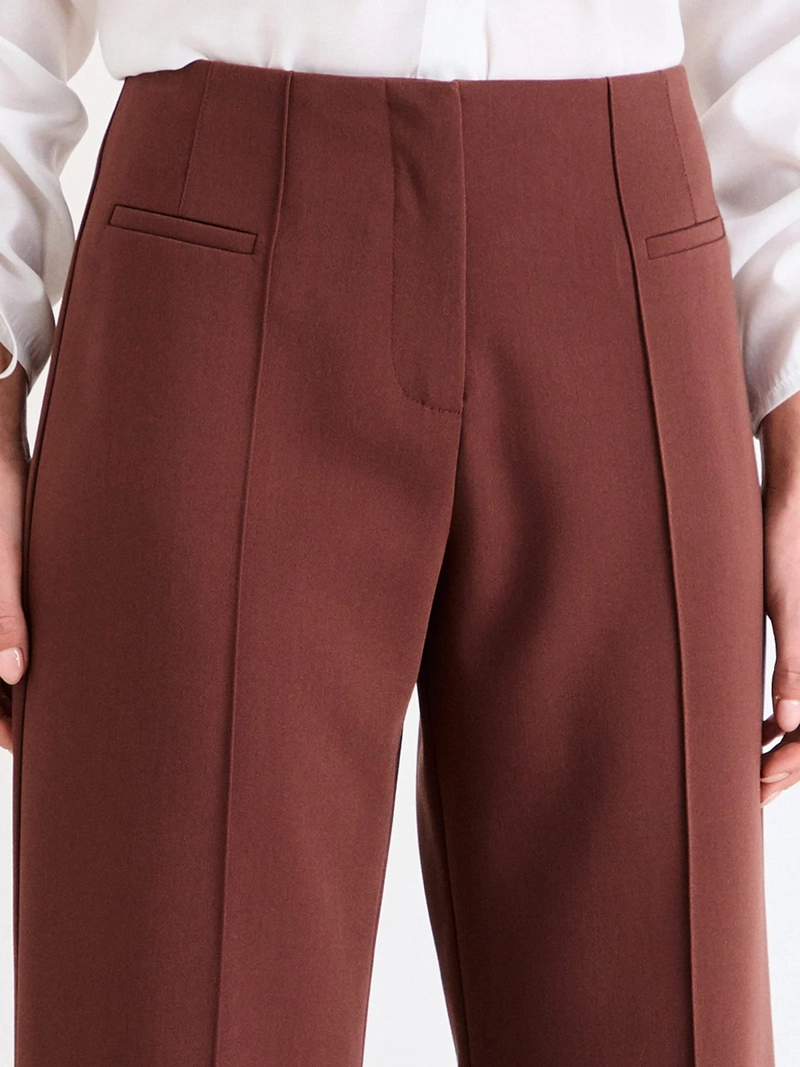 PANTALÓN MUJER IO REGULAR FIT LISO - 4