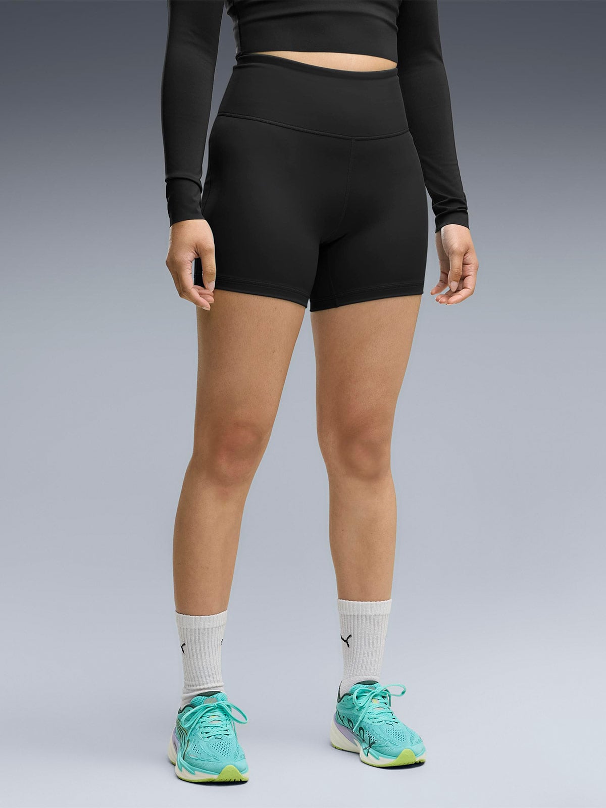 SHORT MUJER PUMA HYROX  - 1