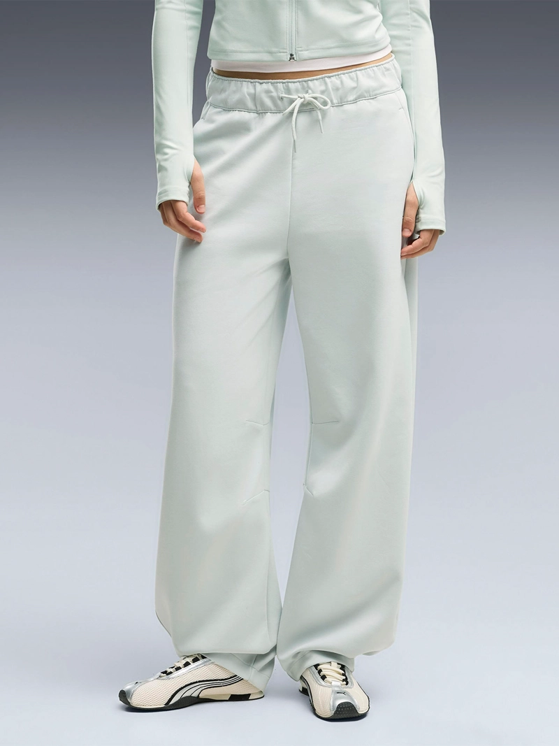 PANTALÓN BUZO MUJER PUMA RELAXED BARREL - 1