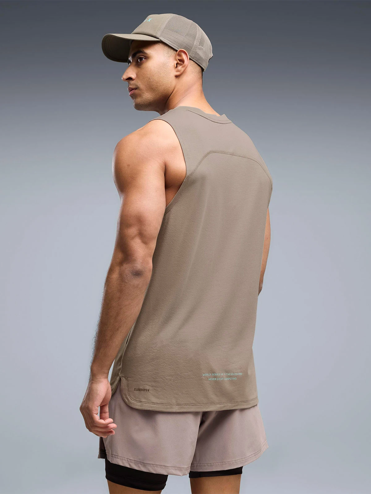 POLERA HOMBRE PUMA SIN MANGAS HYROX - 2