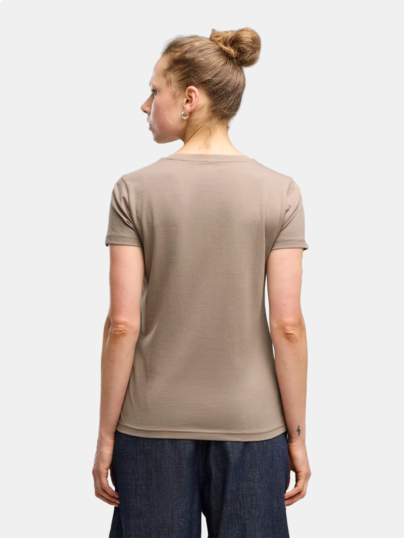 POLERA MUJER PUMA ESSENTIALS LOGO BEIGE - 2