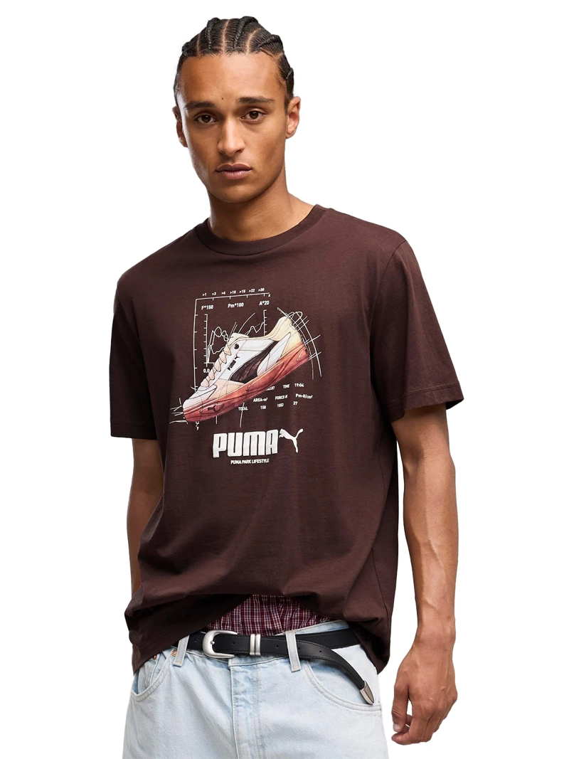 POLERA HOMBRE PUMA GRAPH SNEAKER CAFÉ - 1