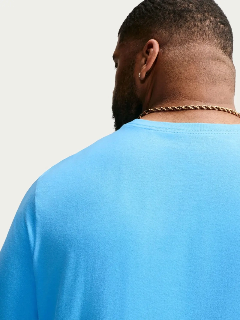 POLERA HOMBRE NIKE SPORTSWEAR CLUB CELESTE - 2