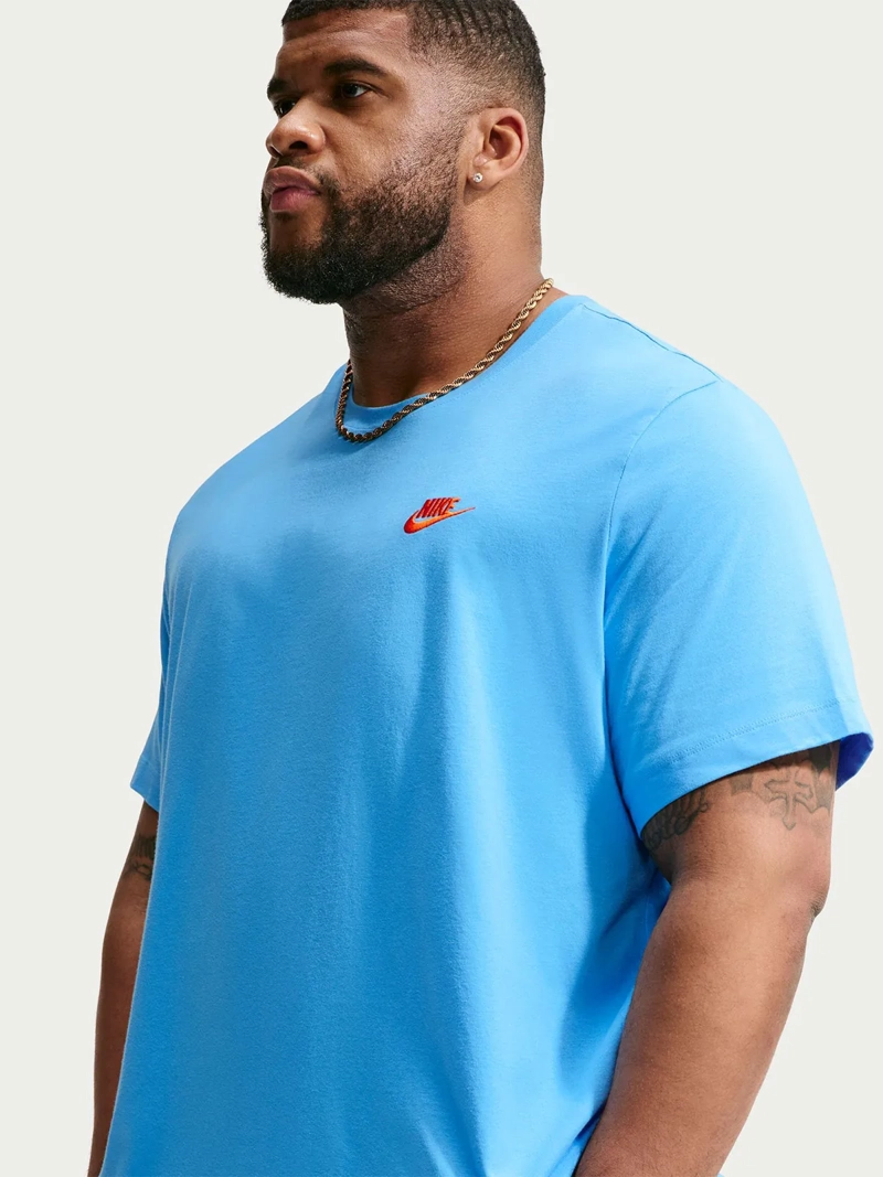 POLERA HOMBRE NIKE SPORTSWEAR CLUB CELESTE - 1