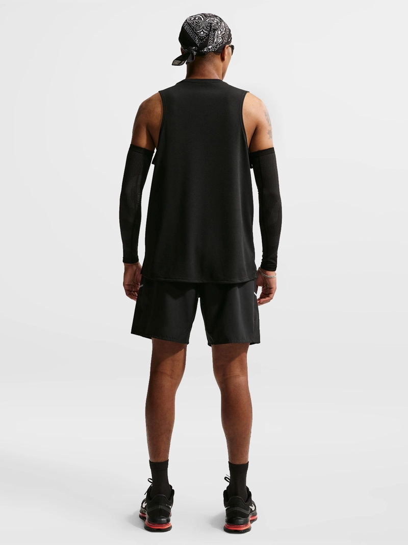 POLERA RUNNING HOMBRE NIKE MILER NEGRO - 5