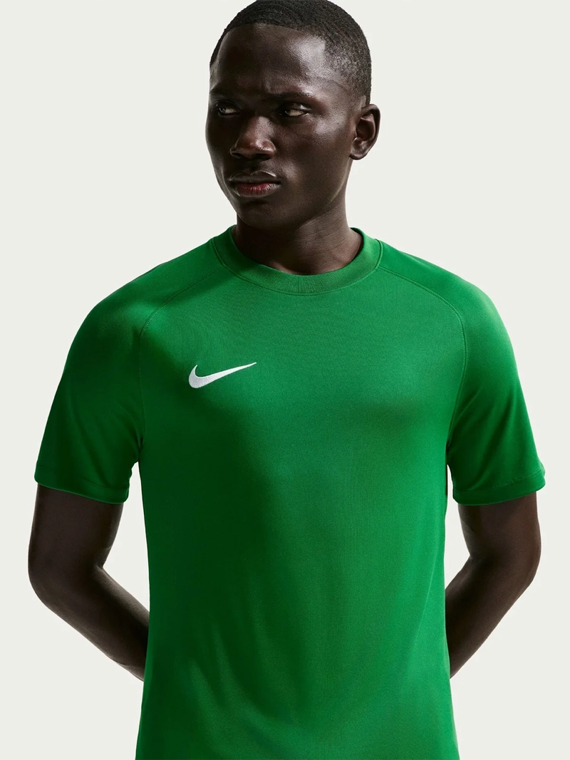 POLERA DE FÚTBOL HOMBRE NIKE PARK VIII VERDE - 1
