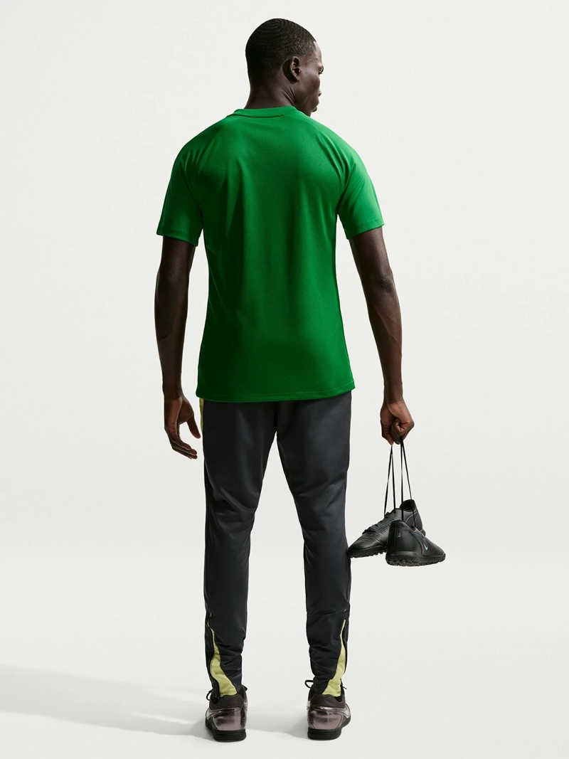 POLERA DE FÚTBOL HOMBRE NIKE PARK VIII VERDE - 5