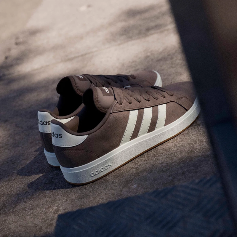 ZAPATILLAS HOMBRE ADIDAS URBANO CAFÉ GRAND COURT BASE 00S - 11