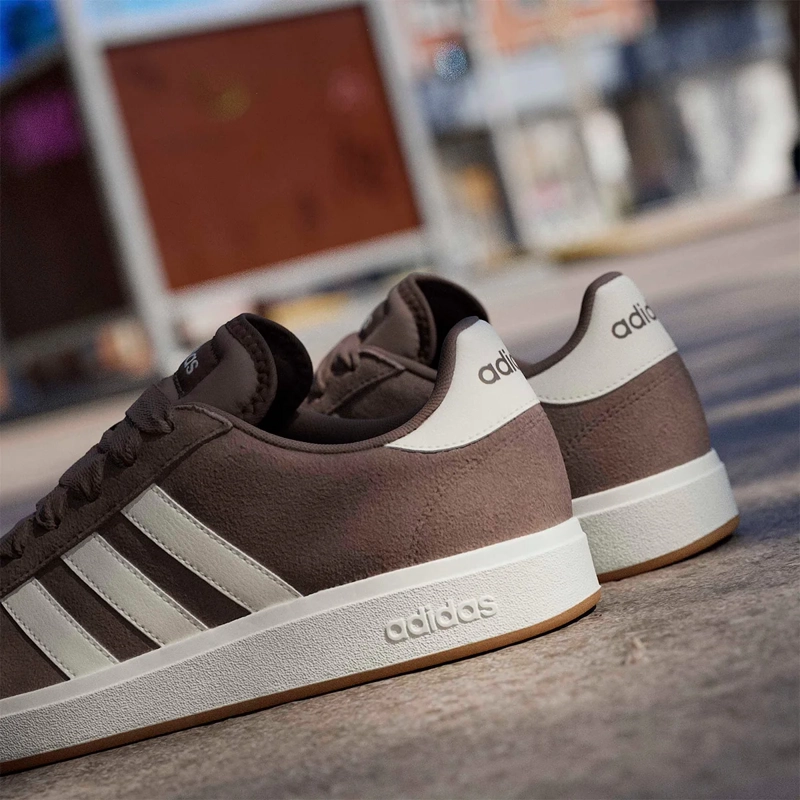 ZAPATILLAS HOMBRE ADIDAS URBANO CAFÉ GRAND COURT BASE 00S - 13