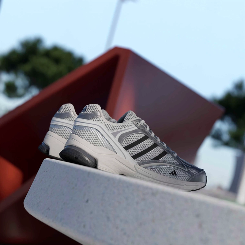 ZAPATILLAS HOMBRE ADIDAS DEPORTIVAS BLANCO SPIRITAIN 2000 - 11