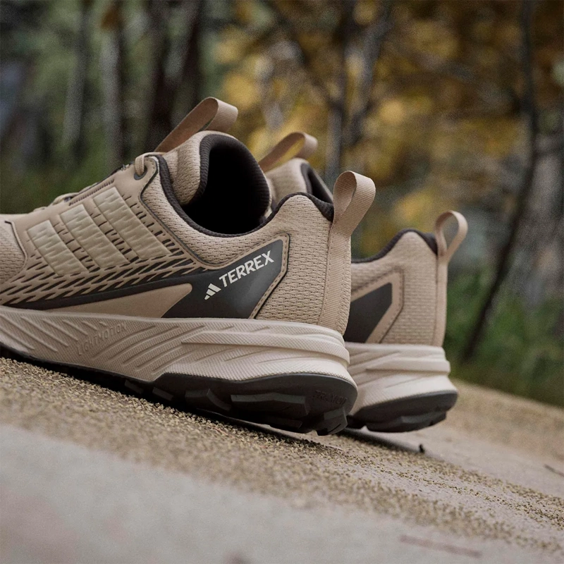 ZAPATILLAS HOMBRE ADIDAS TERREX TREKKING CAFÉ TRACEFINDER - 14