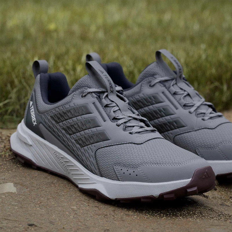 ZAPATILLAS HOMBRE ADIDAS TERREX TRAIL RUNNING GRIS TRACEFINDER - 13