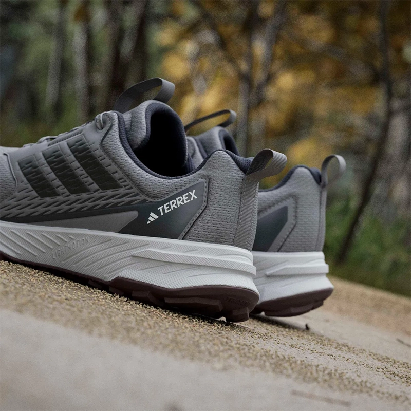 ZAPATILLAS HOMBRE ADIDAS TERREX TRAIL RUNNING GRIS TRACEFINDER - 14