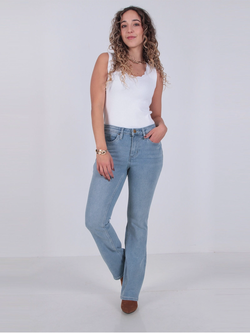 JEANS MUJER WADO'S RECTO TIRO MEDIO PRETINA BÁSICA 1 BOTÓN - 1