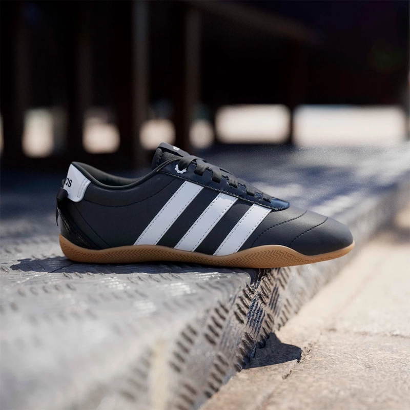 ZAPATILLAS NIÑA ADIDAS URBANAS NEGRO GRAND COURT LOW - 9
