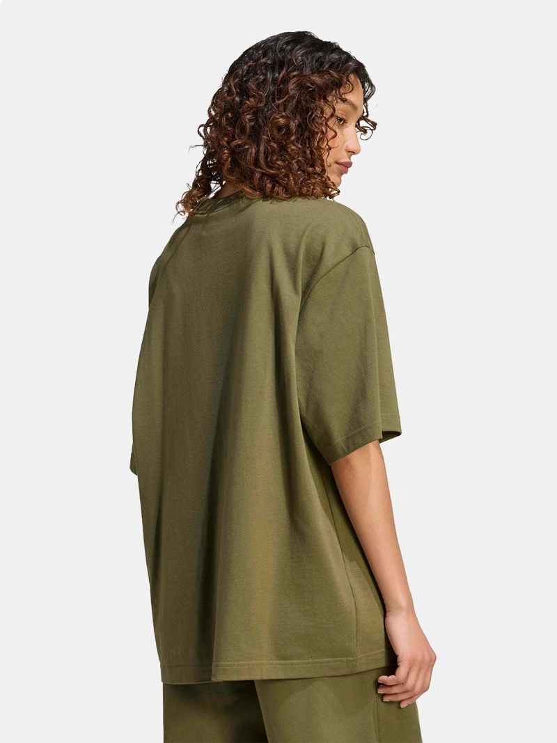 POLERA MUJER ADIDAS MANGA CORTA ESSENTIALS ESTILO BOYFRIEND - 2