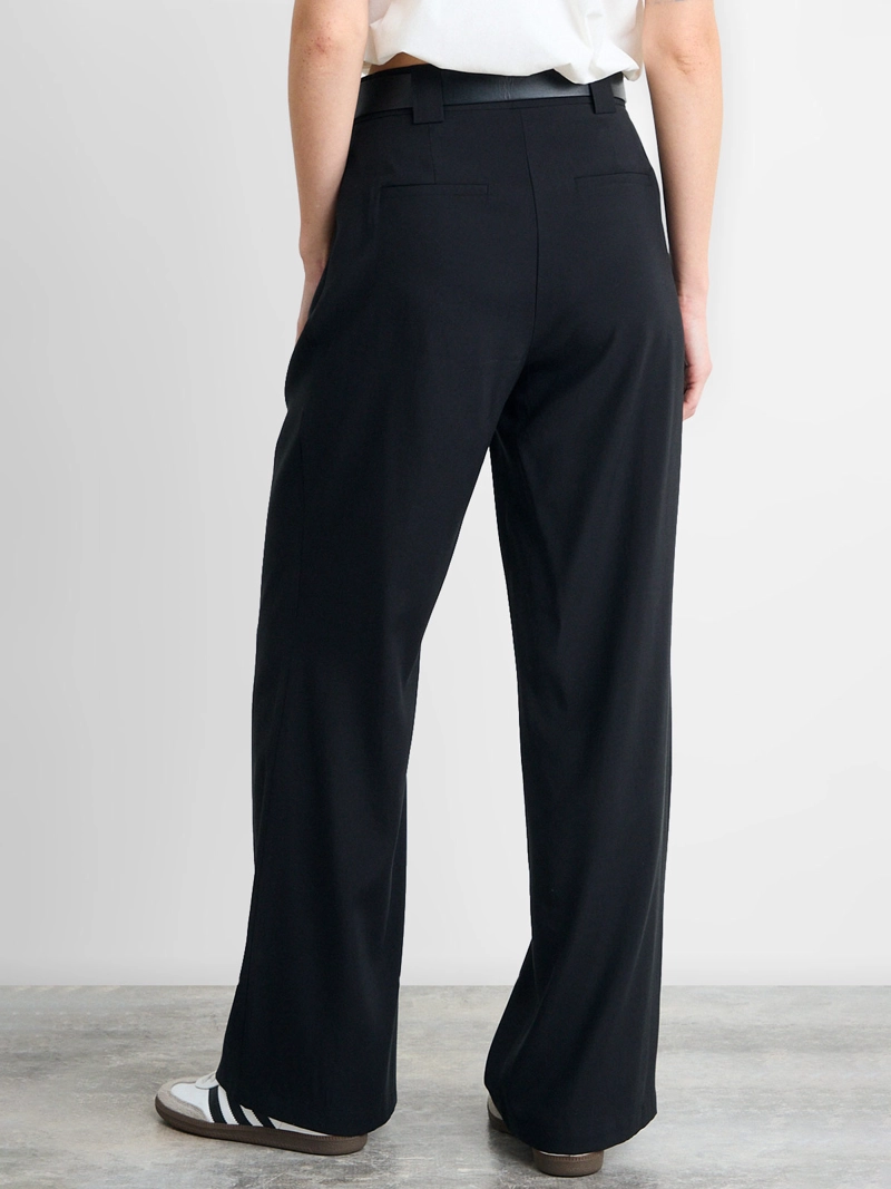 PANTALÓN MUJER IO LISO PIERNA ANCHA - 3