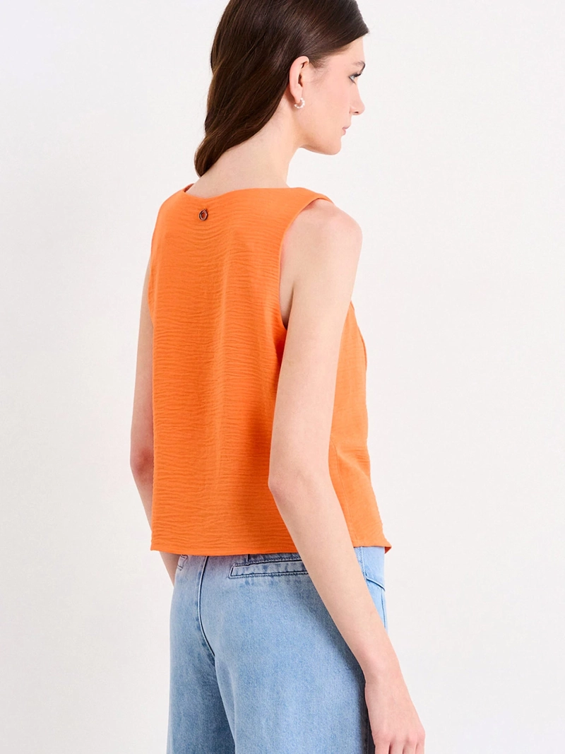 BLUSA MUJER IO SIN MANGAS - 4