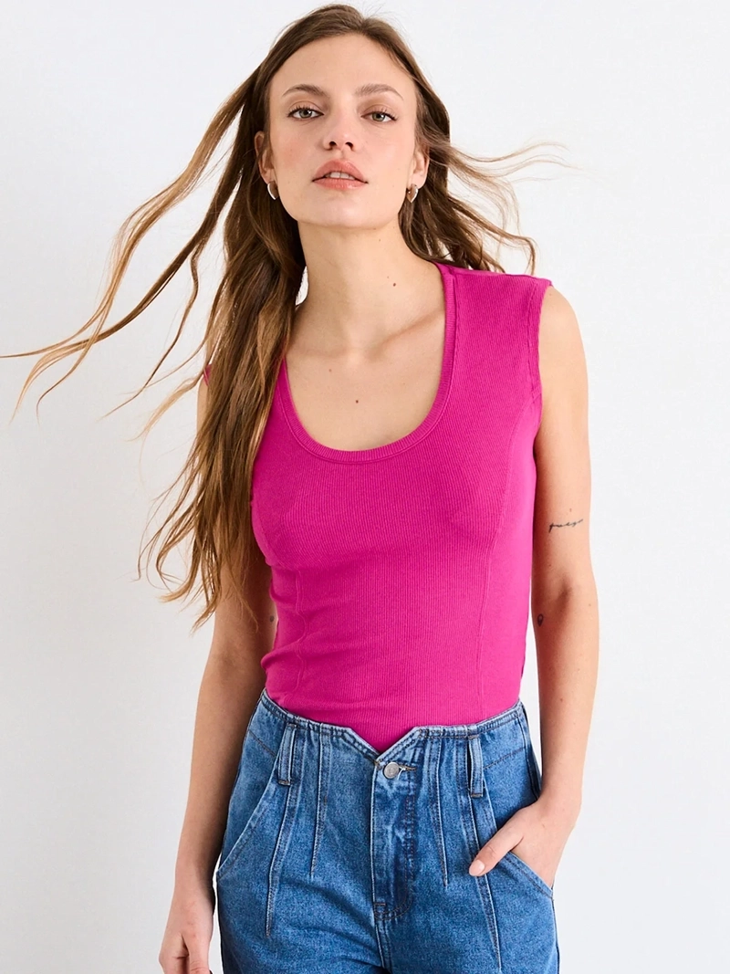 POLERA MUJER IO ALGODÓN RIB BÁSICA CORTE PRINCESA - 1