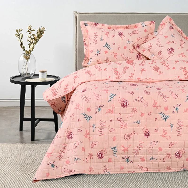 QUILT AMERICAN FAMILY NILA 2 PLAZAS ROSADO