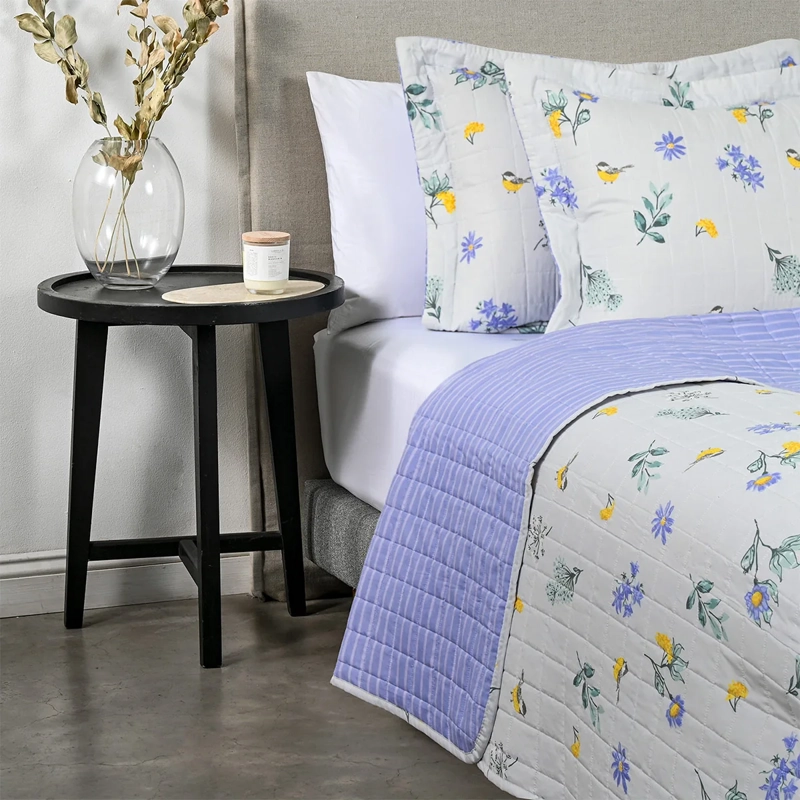 QUILT AMERICAN FAMILY NADINE KING BLANCO  - 2