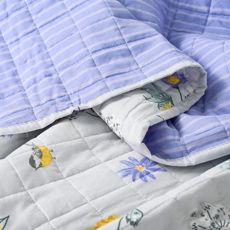 QUILT AMERICAN FAMILY NADINE KING BLANCO  - 4