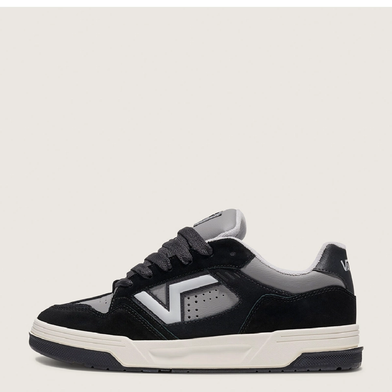 ZAPATILLAS HOMBRE VANS URBANAS GRIS UPLAND