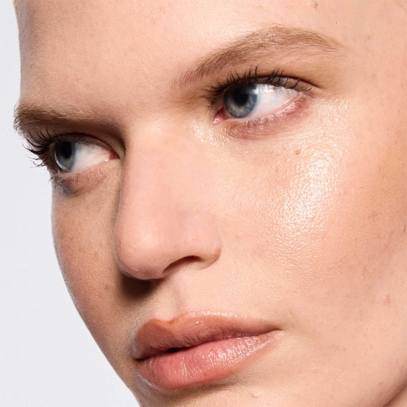 ILUMINADOR MAC STROBE DEWY GLOW SPOTLITE 3,5GR - 5