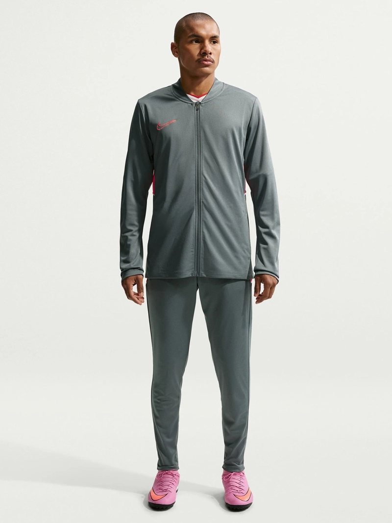 CONJUNTO DE FÚTBOL HOMBRE NIKE ACADEMY GRIS - 1