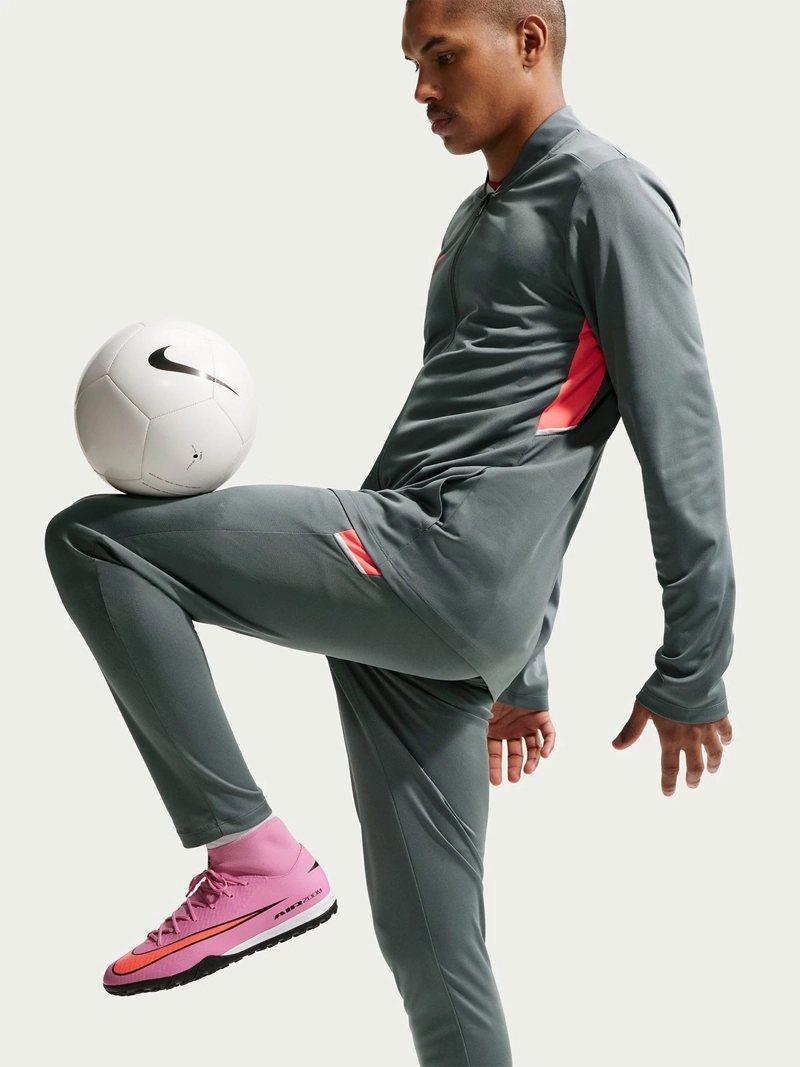 CONJUNTO DE FÚTBOL HOMBRE NIKE ACADEMY GRIS - 3