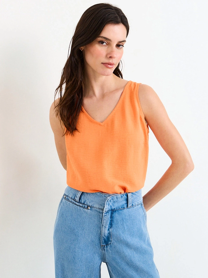BLUSA MUJER ASH ESCOTE EN V SIN MANGAS