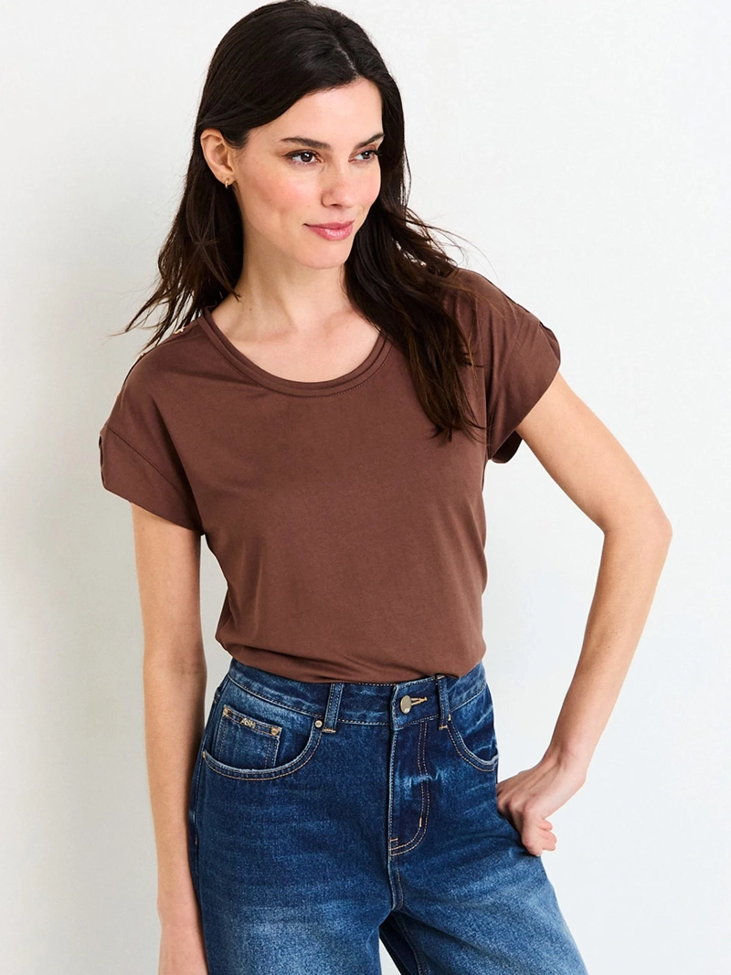 POLERA MUJER ASH ESCOTE REDONDO MANGA CORTA RECOGIDA
