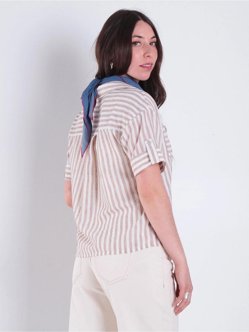 BLUSA MUJER WADOS MANGA CORTA ABOTONADA - 3