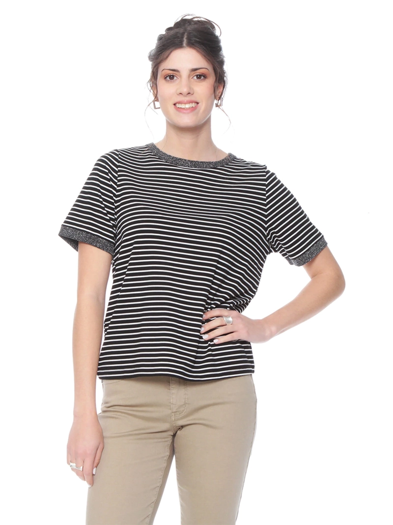 POLERA MUJER WADOS ESCOTE REDONDO MANGA CORTA