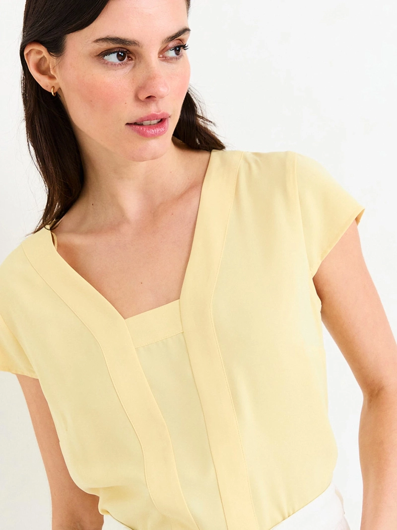 BLUSA MUJER ASH ESCOTE EN V MANGA CORTA - 3