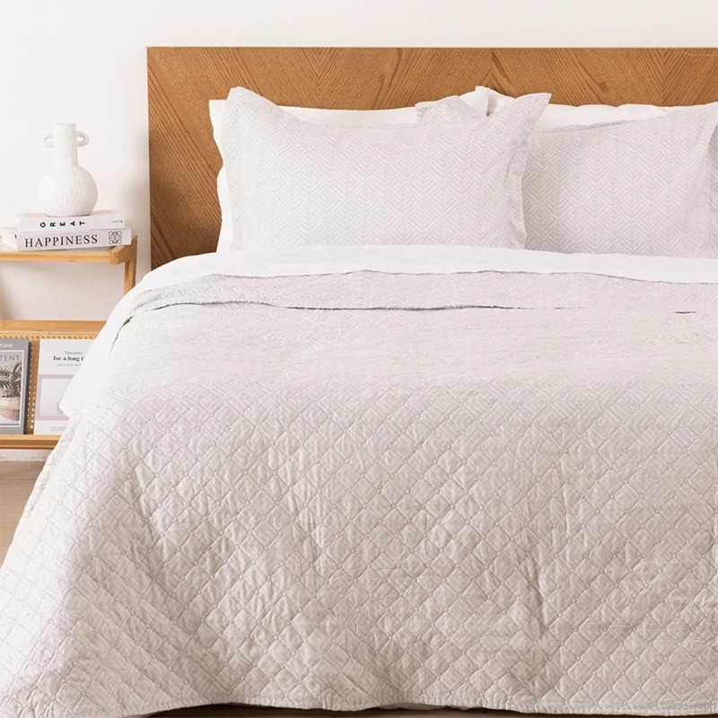 QUILT MASHINI CORDOBA ESTAMPADO KING GEO