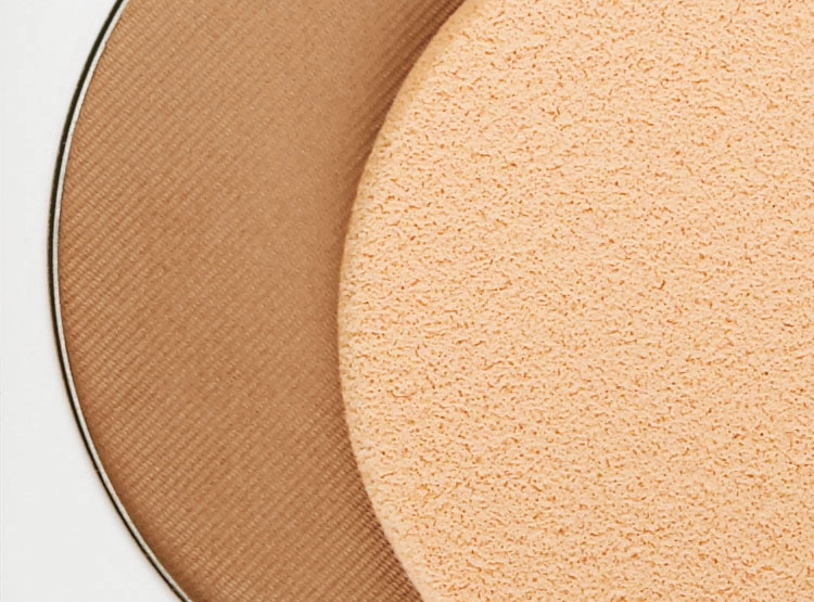POLVO CLINIQUE STAY MATTE SHEER PRESS POWDER OIL FREE - 2